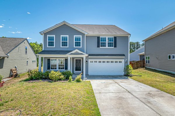 Créer une salle de bain moderne avec une pomme de douche haute pression